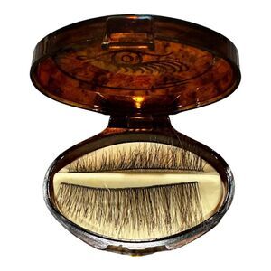 Vintage Twiggy Eyelashes and Tortoise Mini Carry case by‎ Yardley RARE HTF 1967